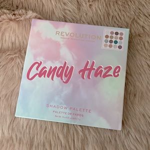 🎄 3/$19 🎄 {makeup revolution // candy haze gazer palette}